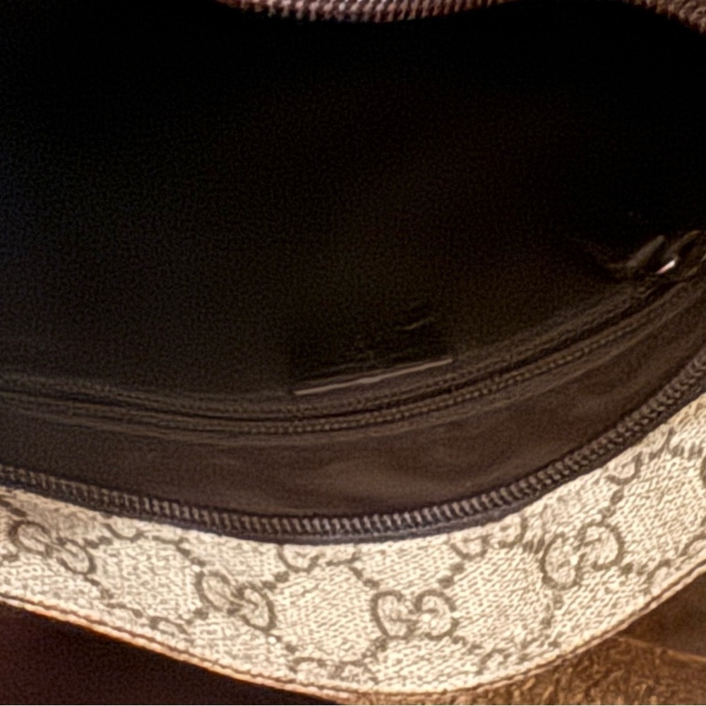 Gucci GG Over the Shoulder Small Tote Bag - Picture 4 of 15
